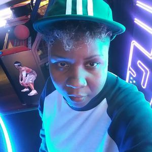 Meet your Posher, Chrissy